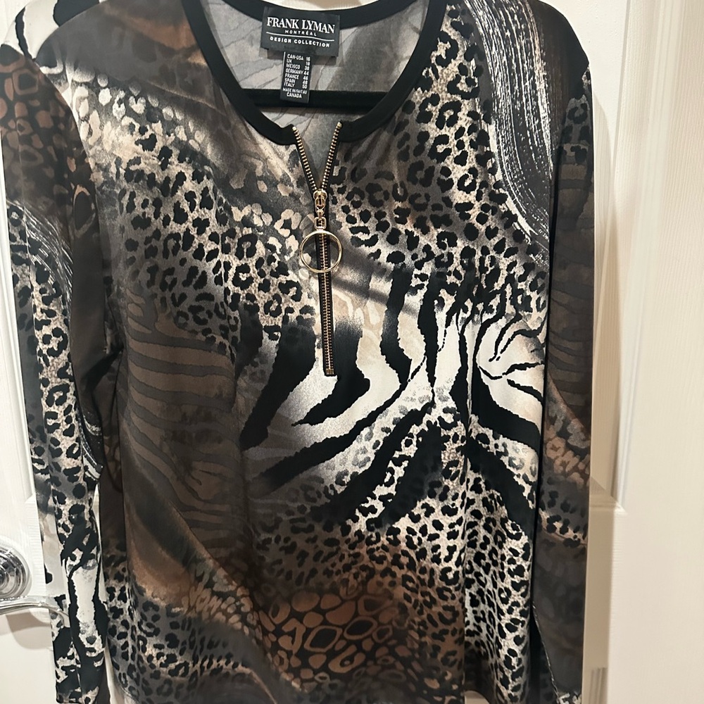 Frank Lyman Design Black, Brown & Cream Animal Print Zip-Front Blouse